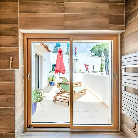 Villa With Swimming In Nice
